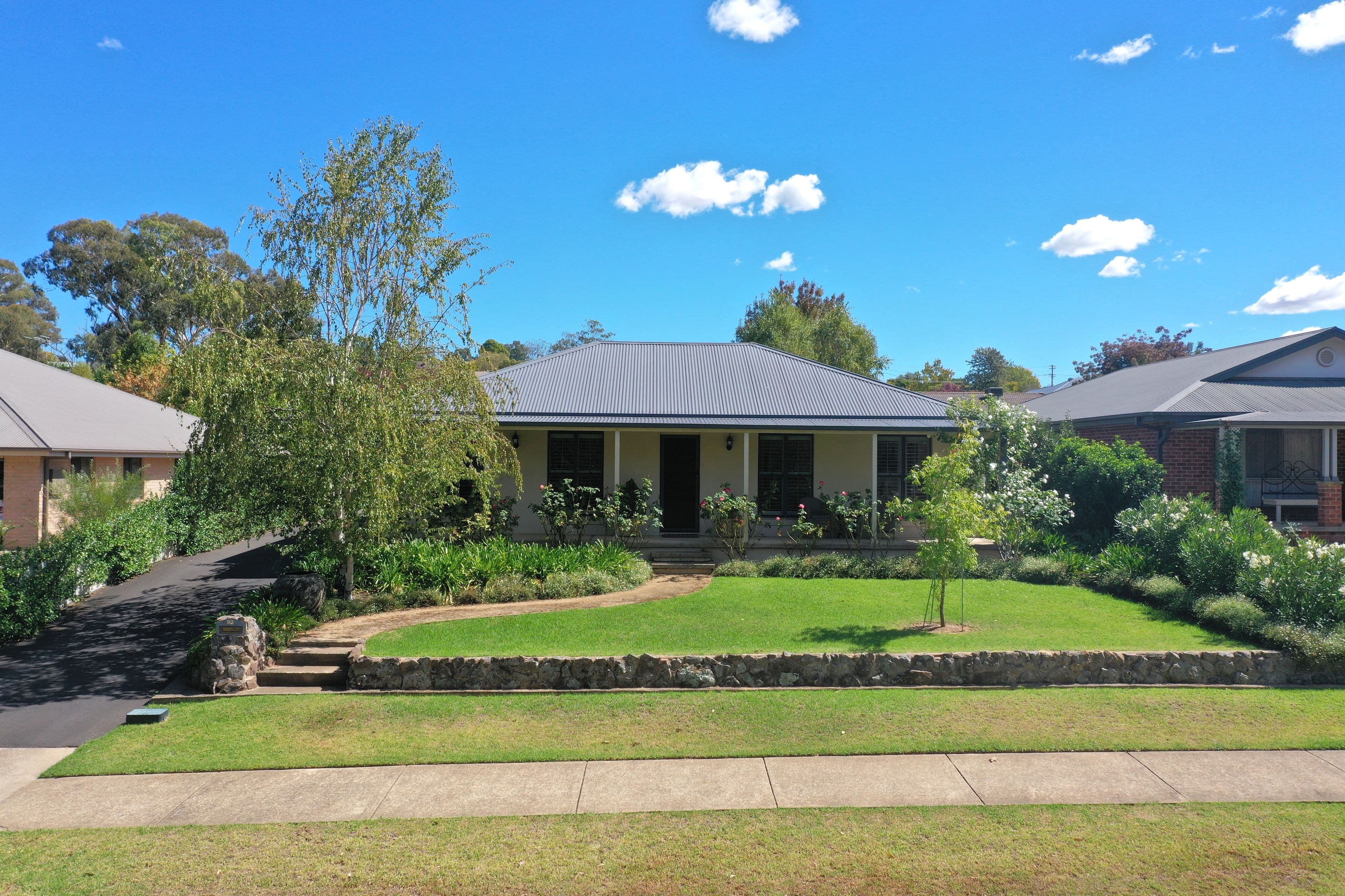 93 Binalong Street, Young NSW 2594, Young - Image 1