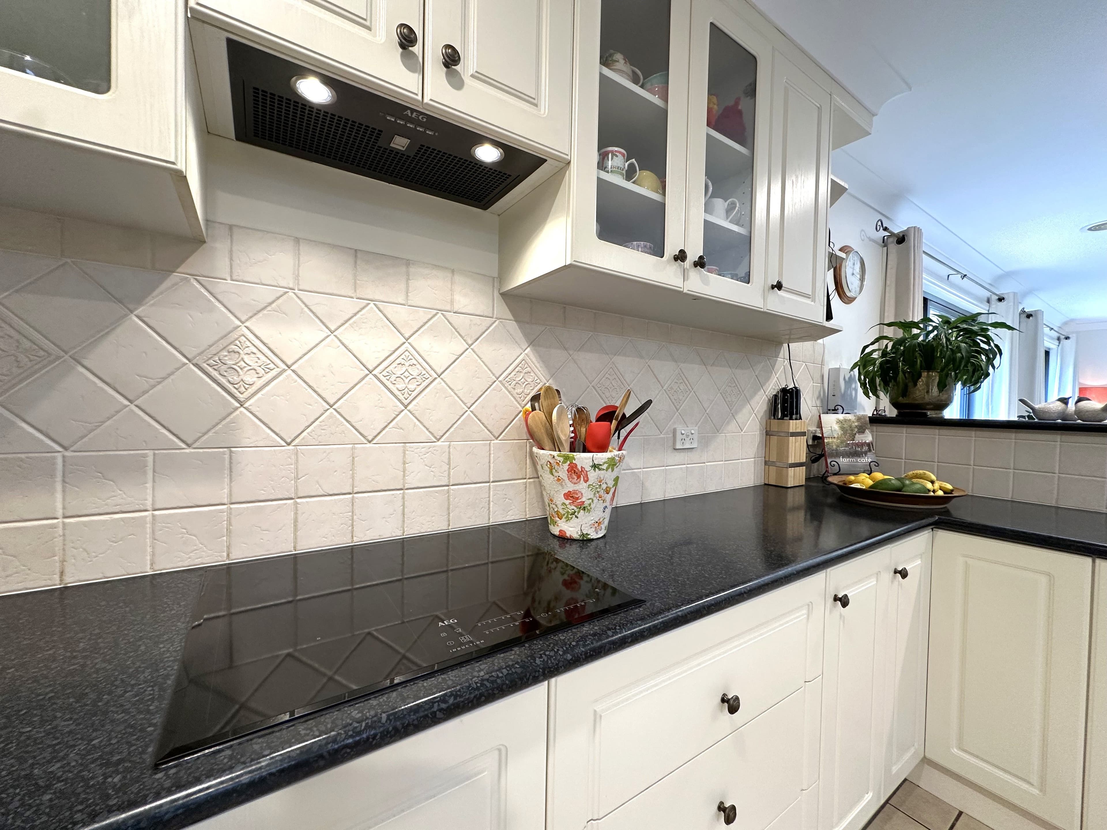 93 Binalong Street, Young NSW 2594, Young - Thumbnail 5