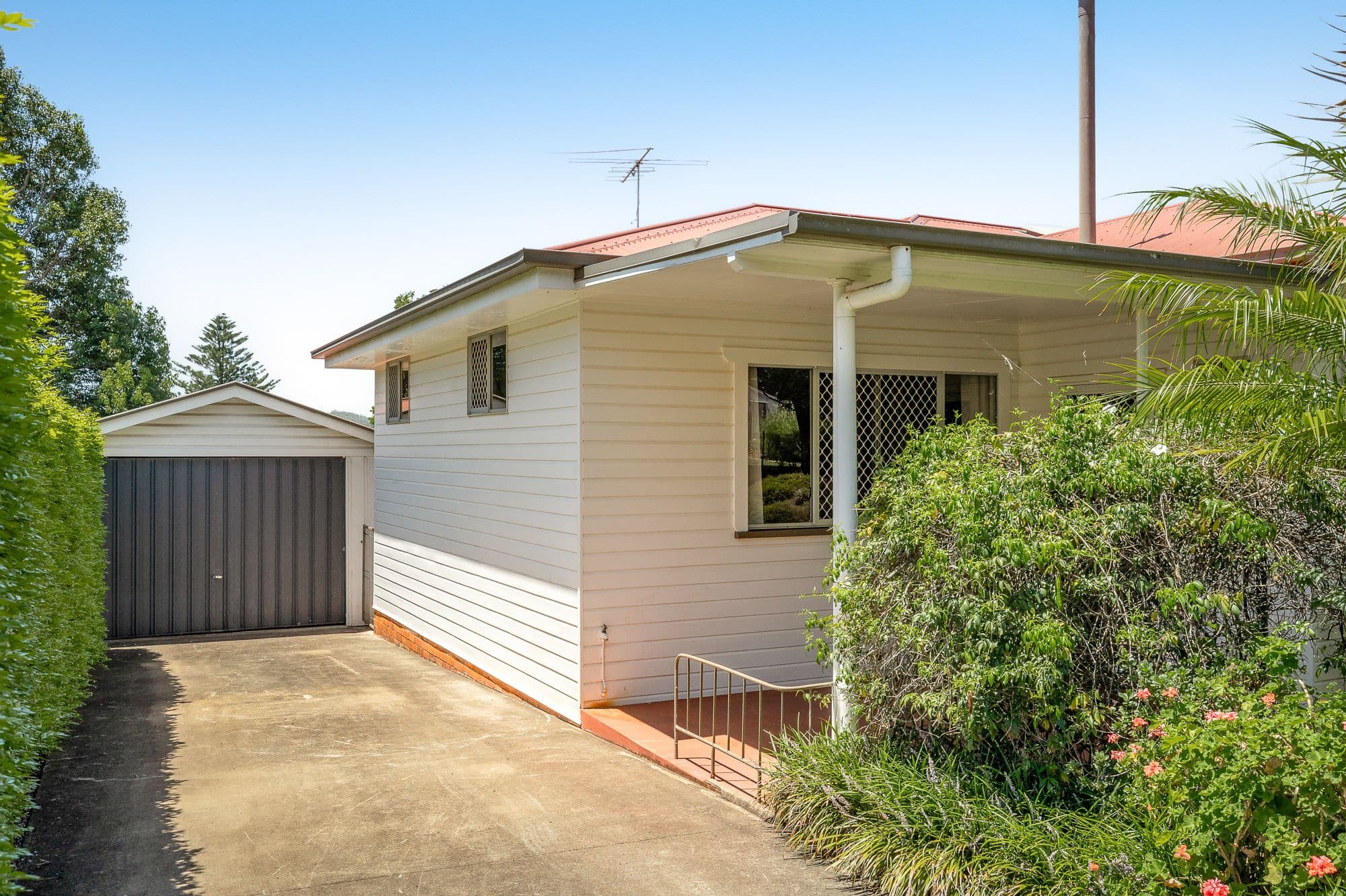 19 Rivett Street, South Toowoomba QLD 4350, South Toowoomba - Thumbnail 2