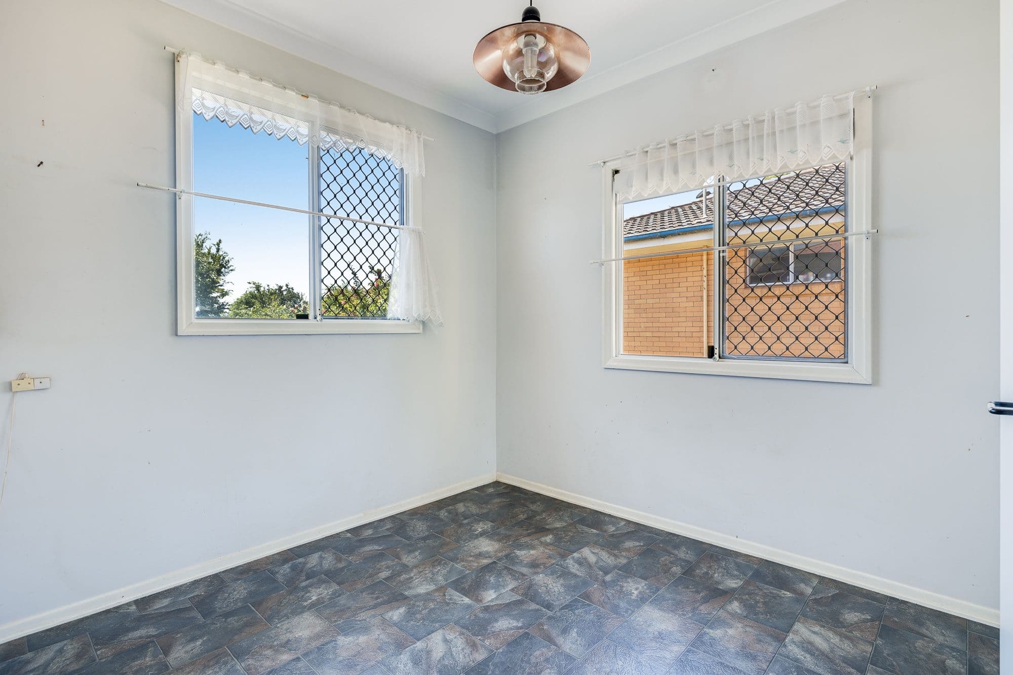19 Rivett Street, South Toowoomba QLD 4350, South Toowoomba - Thumbnail 5