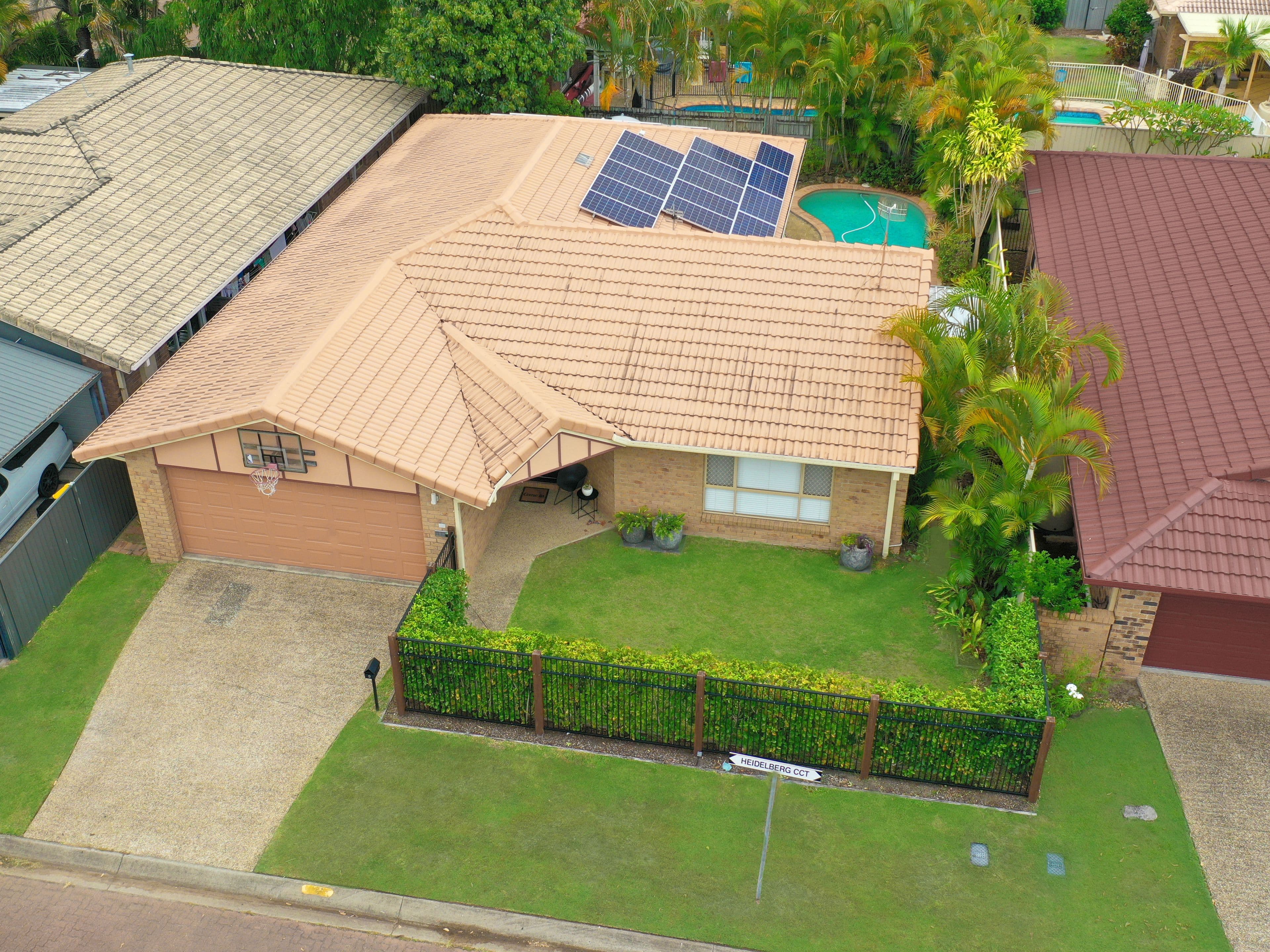 9 Heidelberg Circuit, Robina QLD 4226, Robina - Thumbnail 2