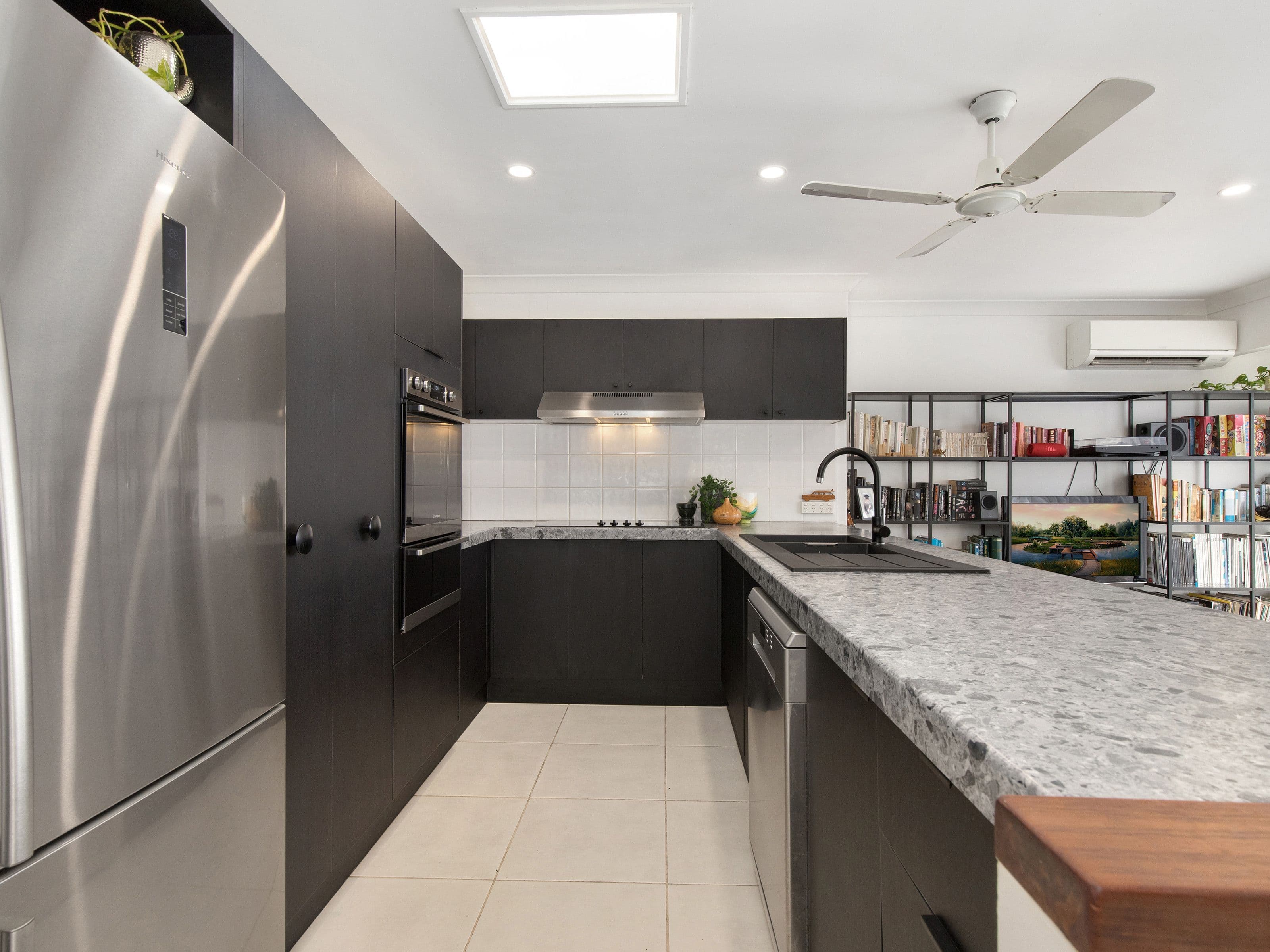 9 Heidelberg Circuit, Robina QLD 4226, Robina - Thumbnail 4