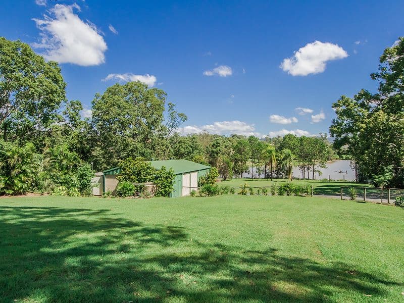 27 Ruth Terrace, Oxenford QLD 4210, Oxenford - Thumbnail 2
