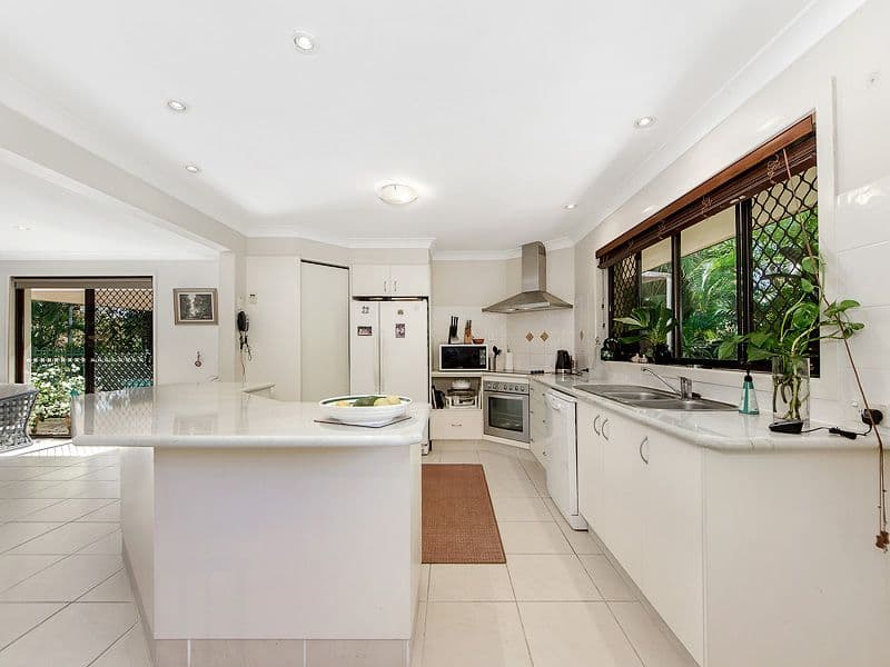 27 Ruth Terrace, Oxenford QLD 4210, Oxenford - Thumbnail 6