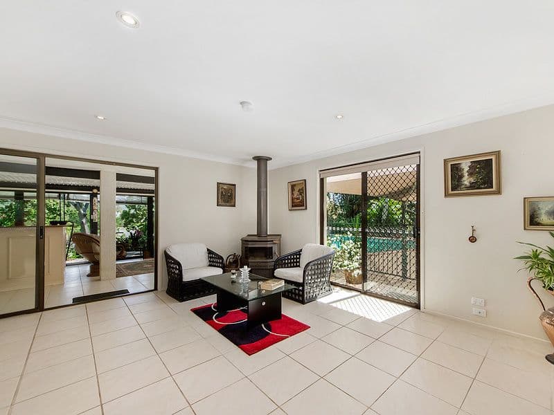 27 Ruth Terrace, Oxenford QLD 4210, Oxenford - Thumbnail 8