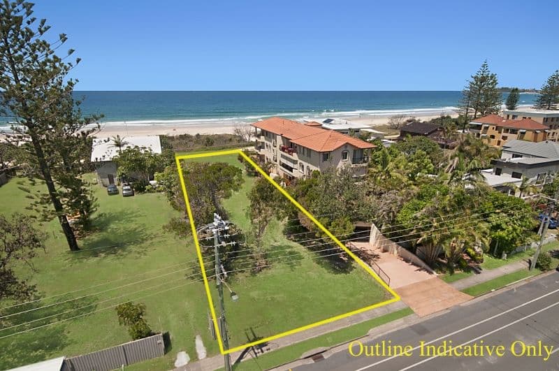 233 Golden Four Drive, BILINGA QLD 4225, Bilinga - Image 1