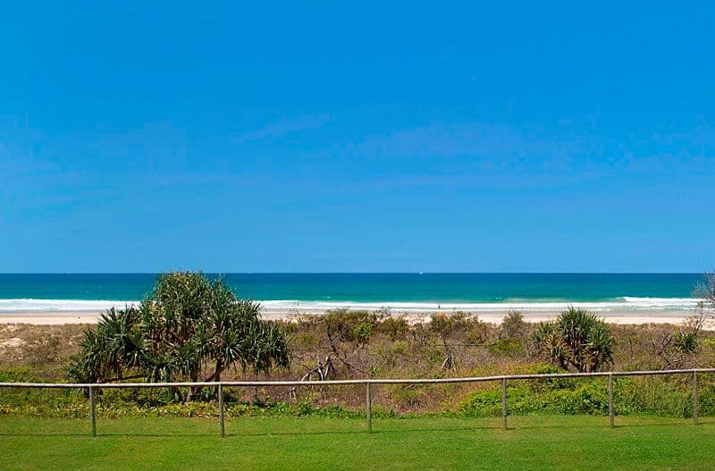 233 Golden Four Drive, BILINGA QLD 4225, Bilinga - Thumbnail 2