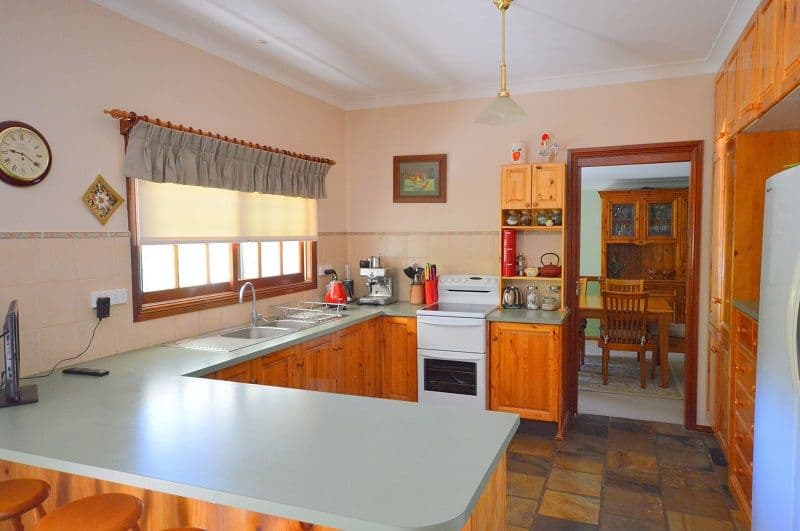 308 Camp Road, Cowra - Thumbnail 4