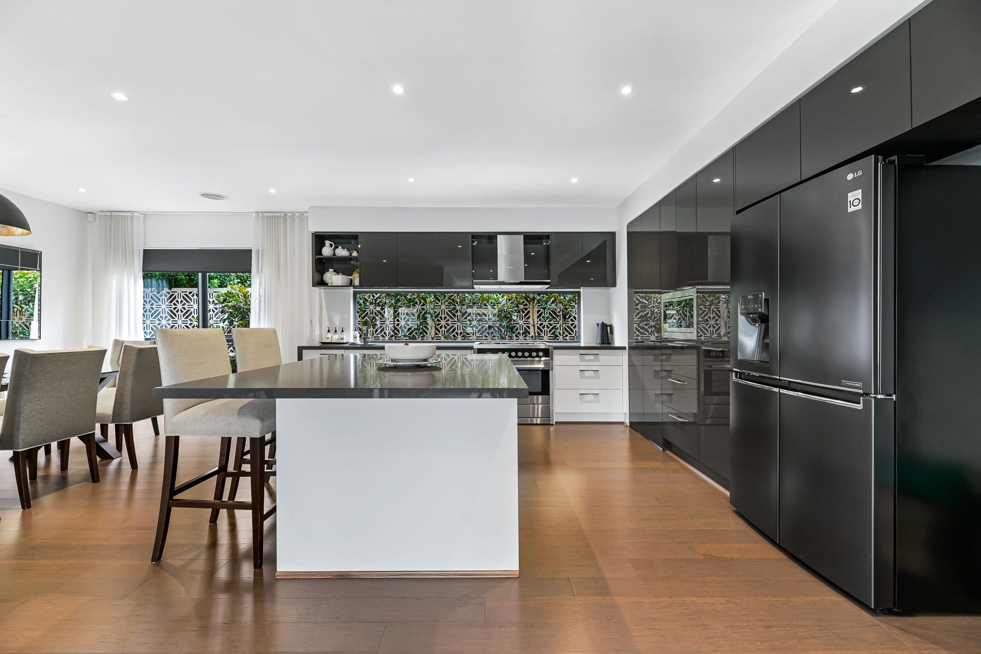 20 Welsh Crescent, Clyde North VIC 3978, Clyde North - Thumbnail 4