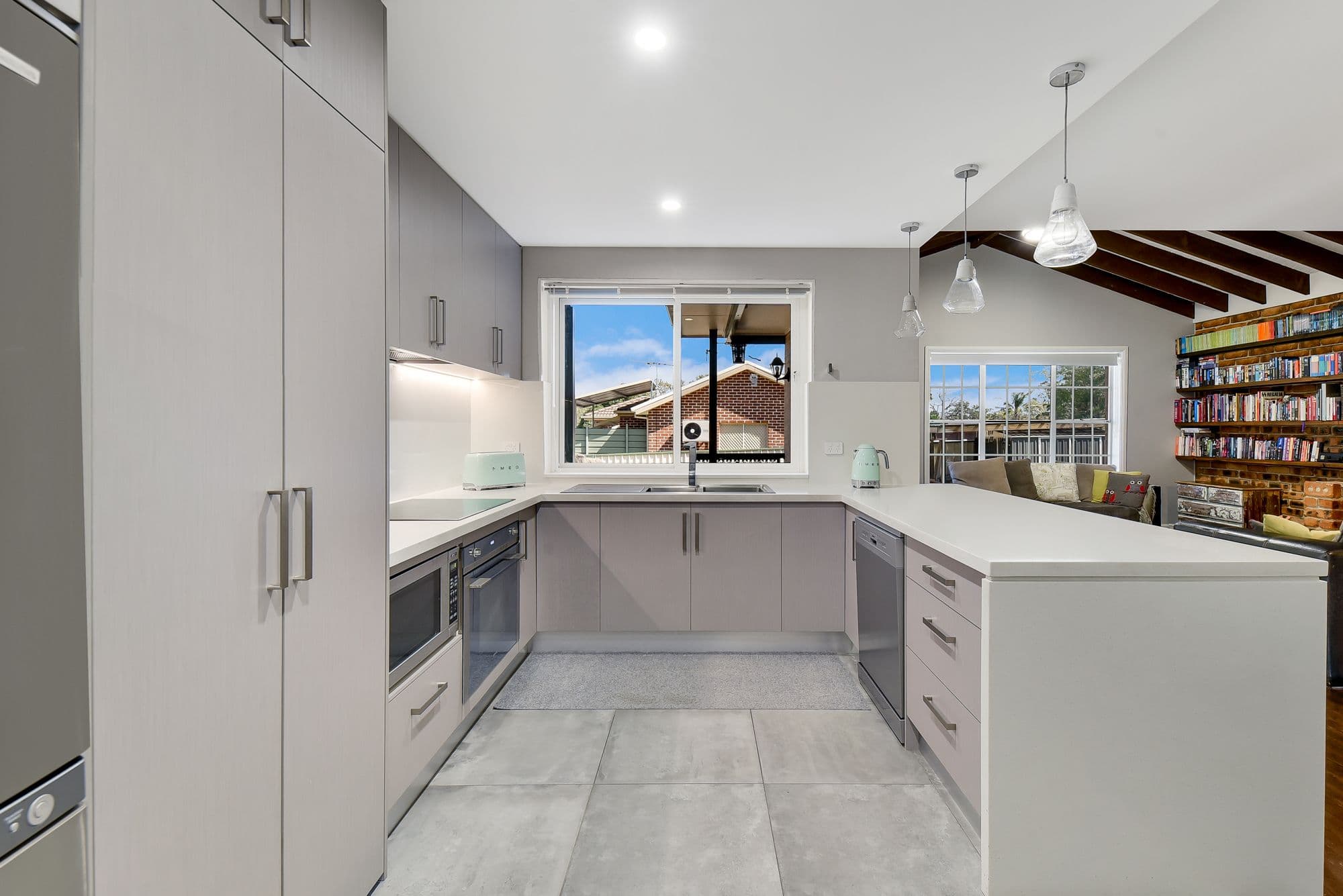 152 Harrow Road, Glenfield NSW 2167, Glenfield - Thumbnail 2