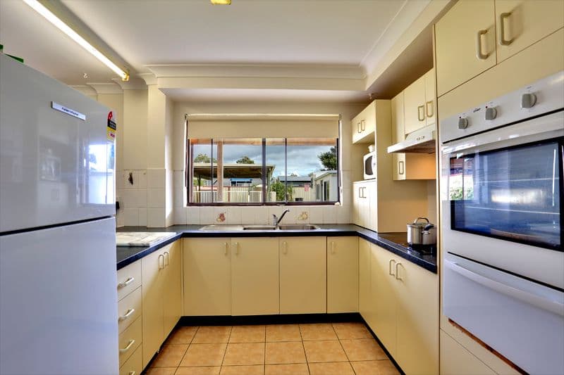 82 Kathleen White Crescent, Killarney Vale NSW 2261, Killarney Vale - Thumbnail 3