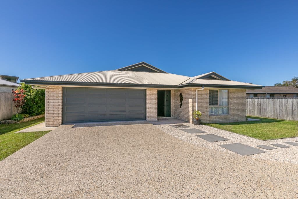 6 Carramar Court, D'aguilar QLD 4514, D'Aguilar - Thumbnail 2