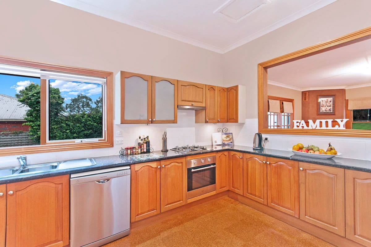72 Cameron Street, TERANG VIC 3264, Terang - Thumbnail 3