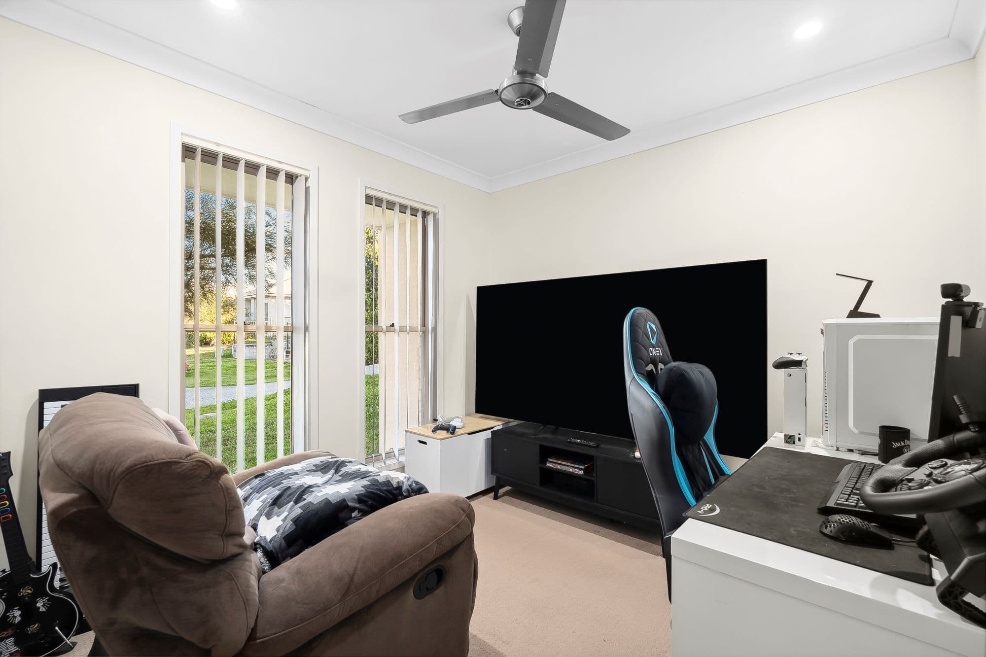 27 Woodrose Circuit, Pimpama QLD 4209, Pimpama - Thumbnail 4