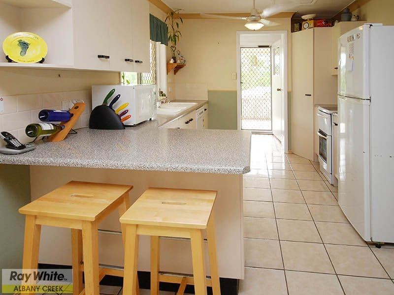6 Seaforth Close, ALBANY CREEK QLD 4035, Albany Creek - Thumbnail 5