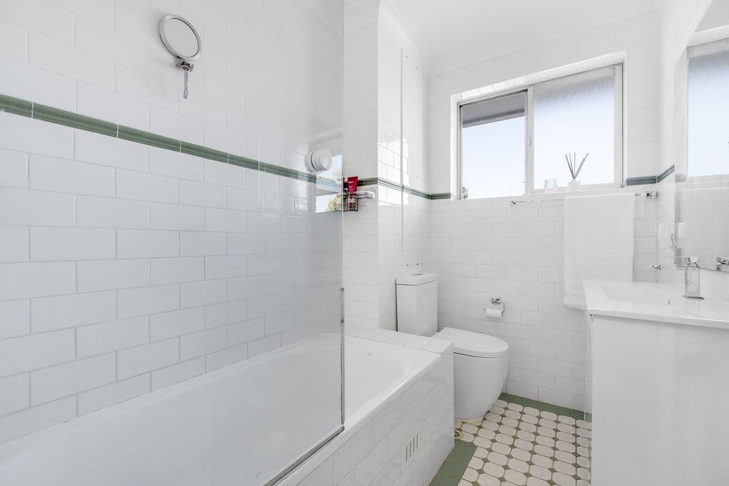 18/78 Hampden Road, Russell Lea - Thumbnail 7