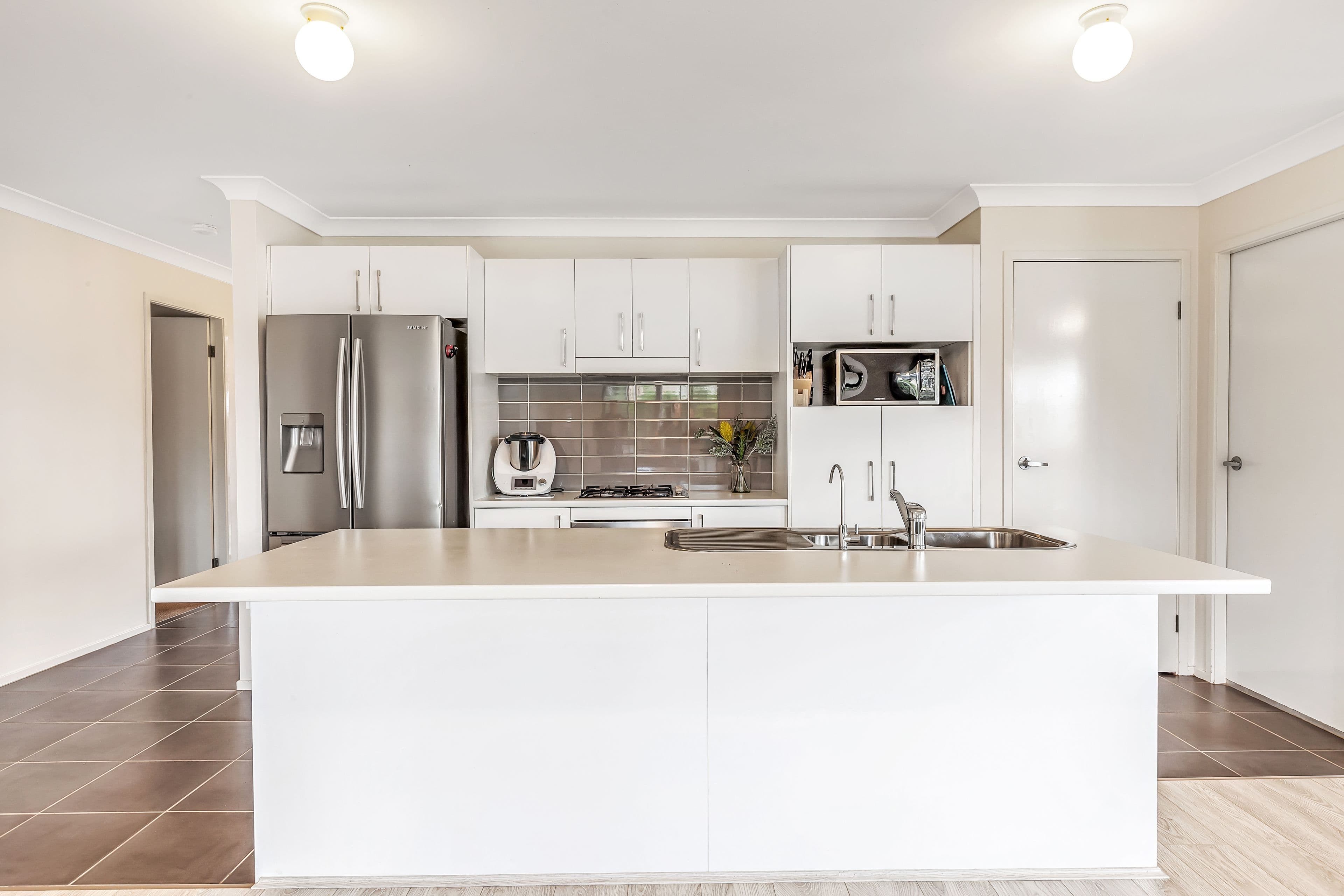 34 Mileham Circuit, Rutherford NSW 2320, Rutherford - Thumbnail 2