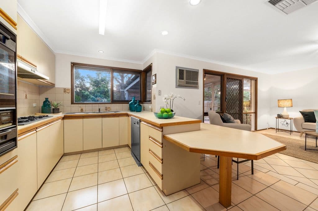 122 Fraser Cresent, Wantirna South VIC 3152, Wantirna South - Thumbnail 7
