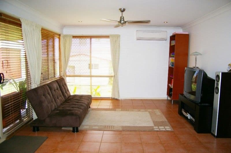 7 Pauline Court, DECEPTION BAY QLD 4508, Deception Bay - Thumbnail 4