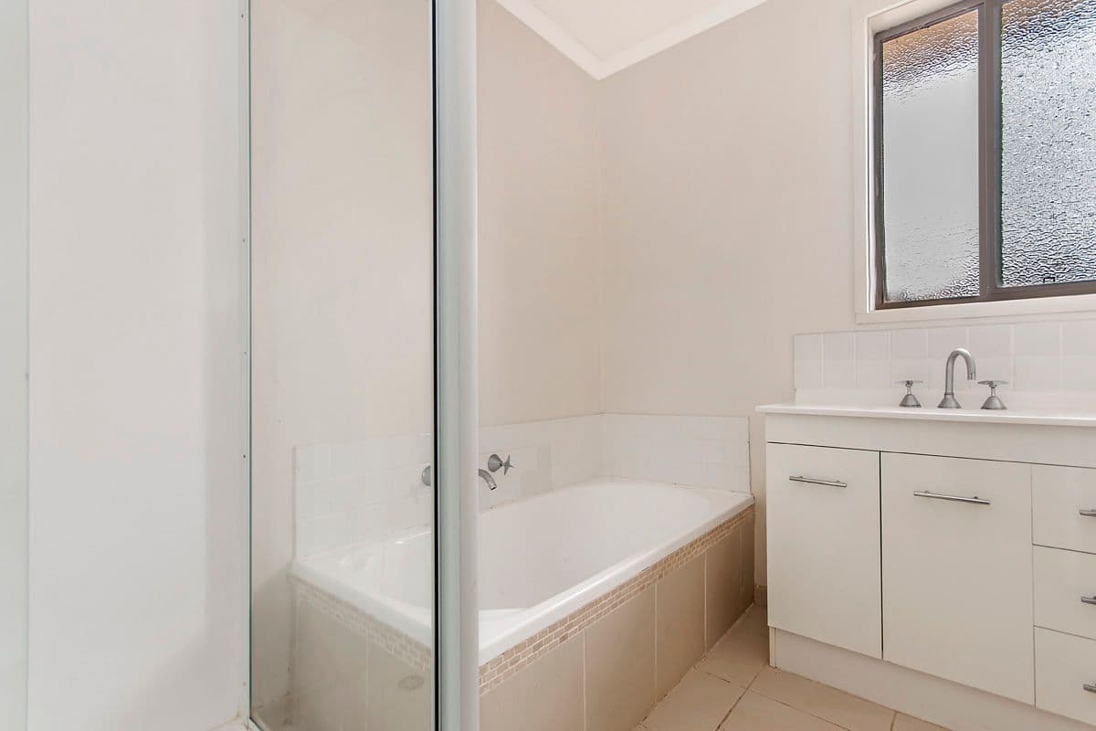 48 Davis Street, Warrnambool VIC 3280, Warrnambool - Thumbnail 6