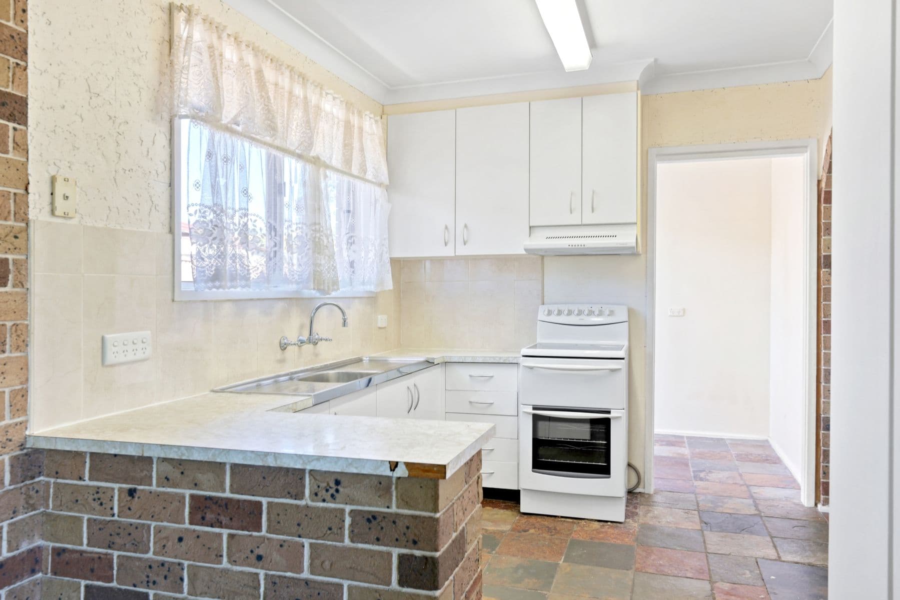 6 Paterson Place, Colyton NSW 2760, Colyton - Thumbnail 7