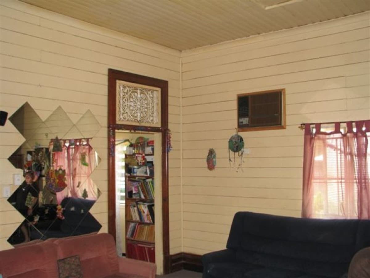 8 Victoria Street, West Rockhampton QLD, West Rockhampton - Thumbnail 2