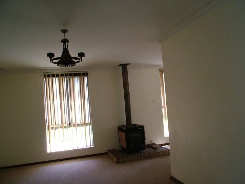 56 Walter Street, GOSNELLS WA 6110, Gosnells - Thumbnail 4