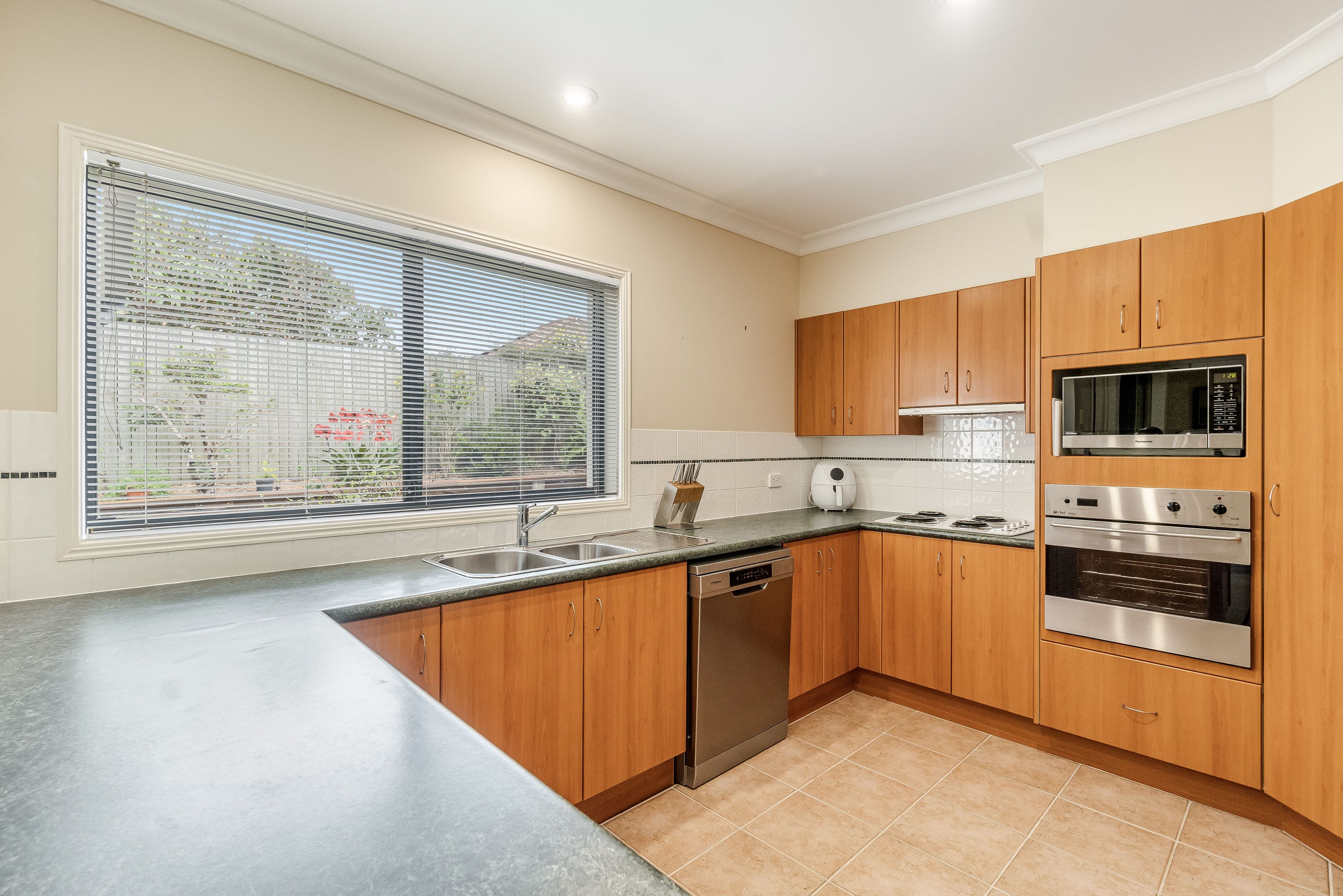 2/31 Oceania Court, Yamba NSW 2464, Yamba - Thumbnail 4