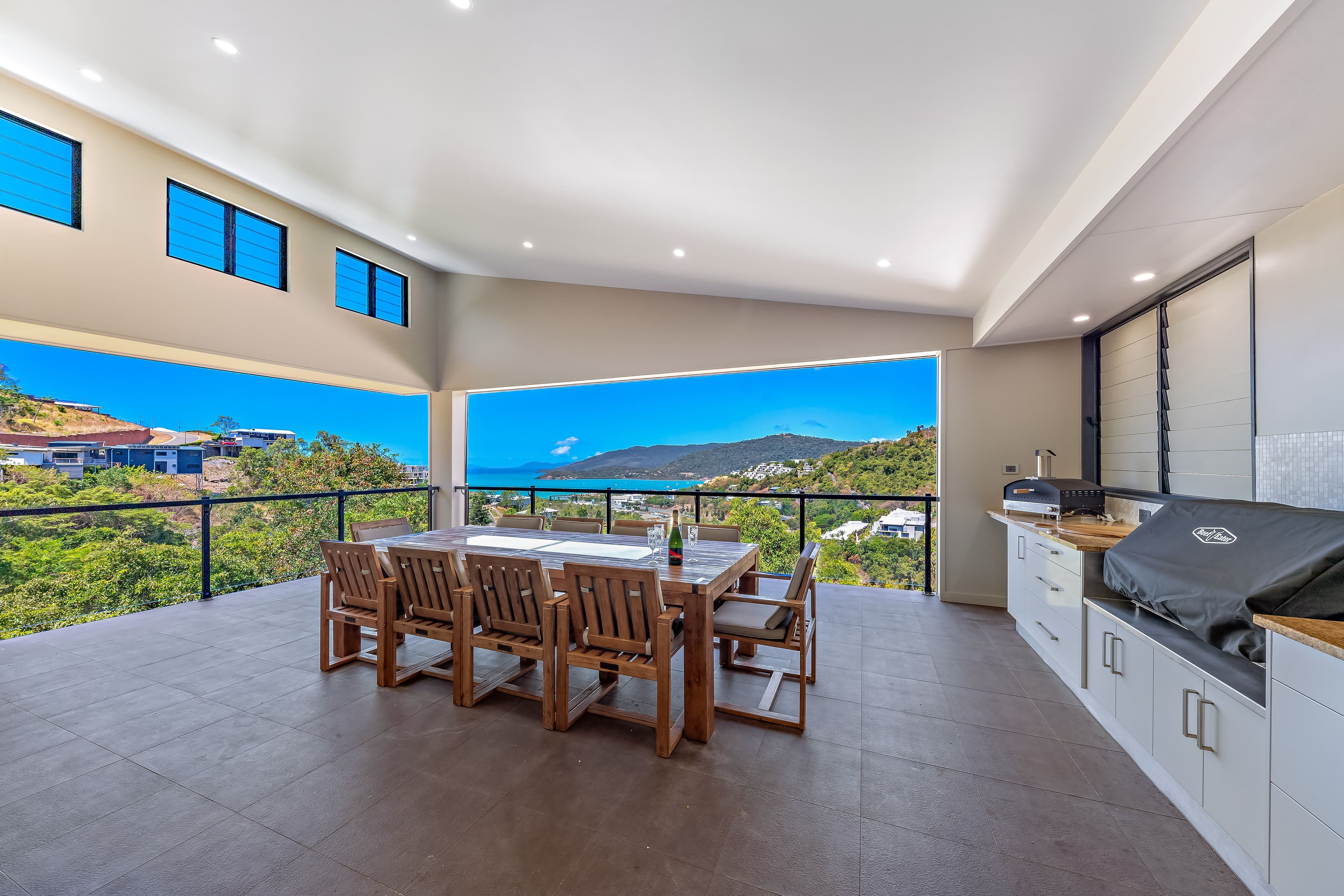 13 Cumberland Court, Airlie Beach QLD 4802, Airlie Beach - Thumbnail 2
