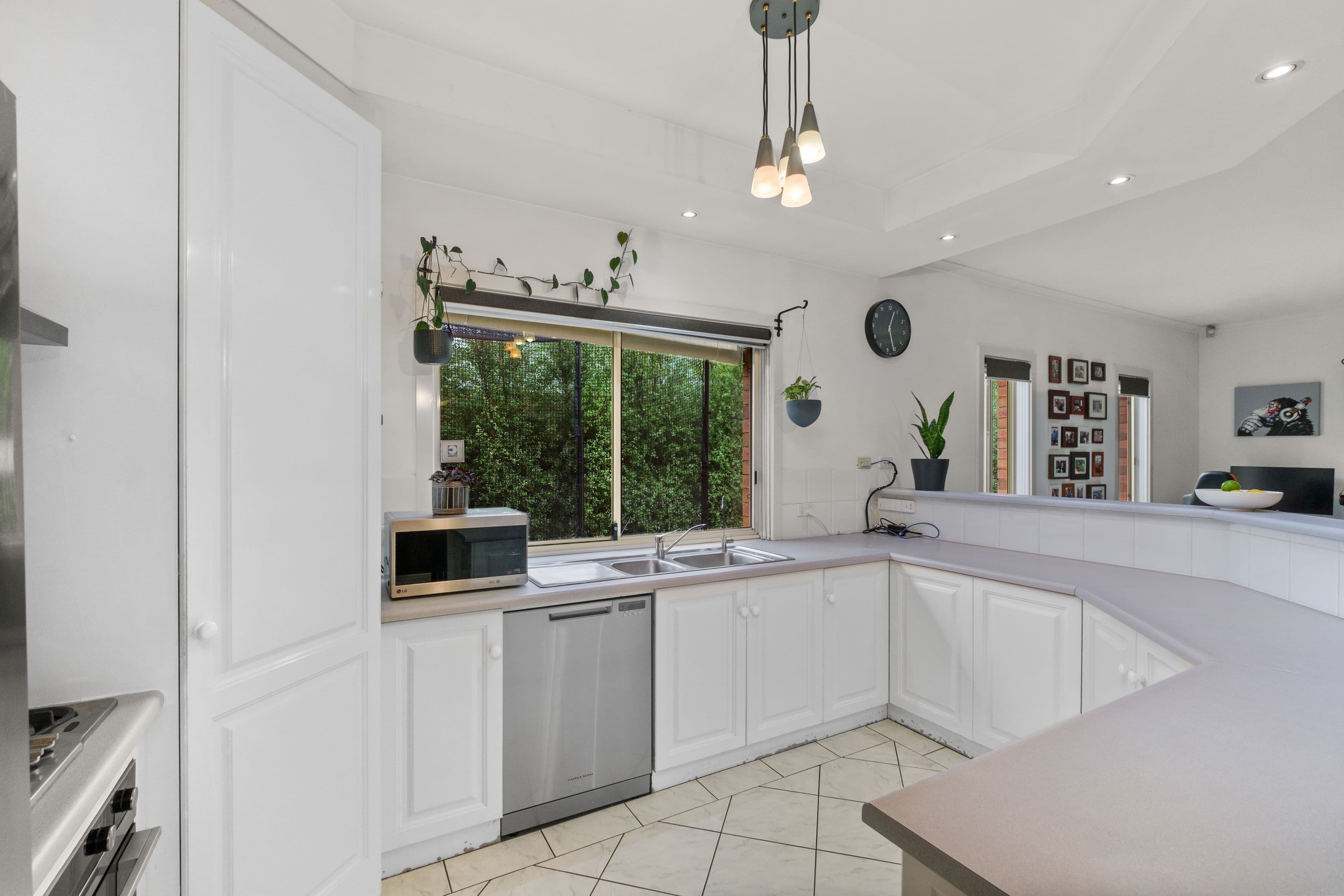17 Lanark Avenue, Mitchell Park SA 5043, Mitchell Park - Thumbnail 3