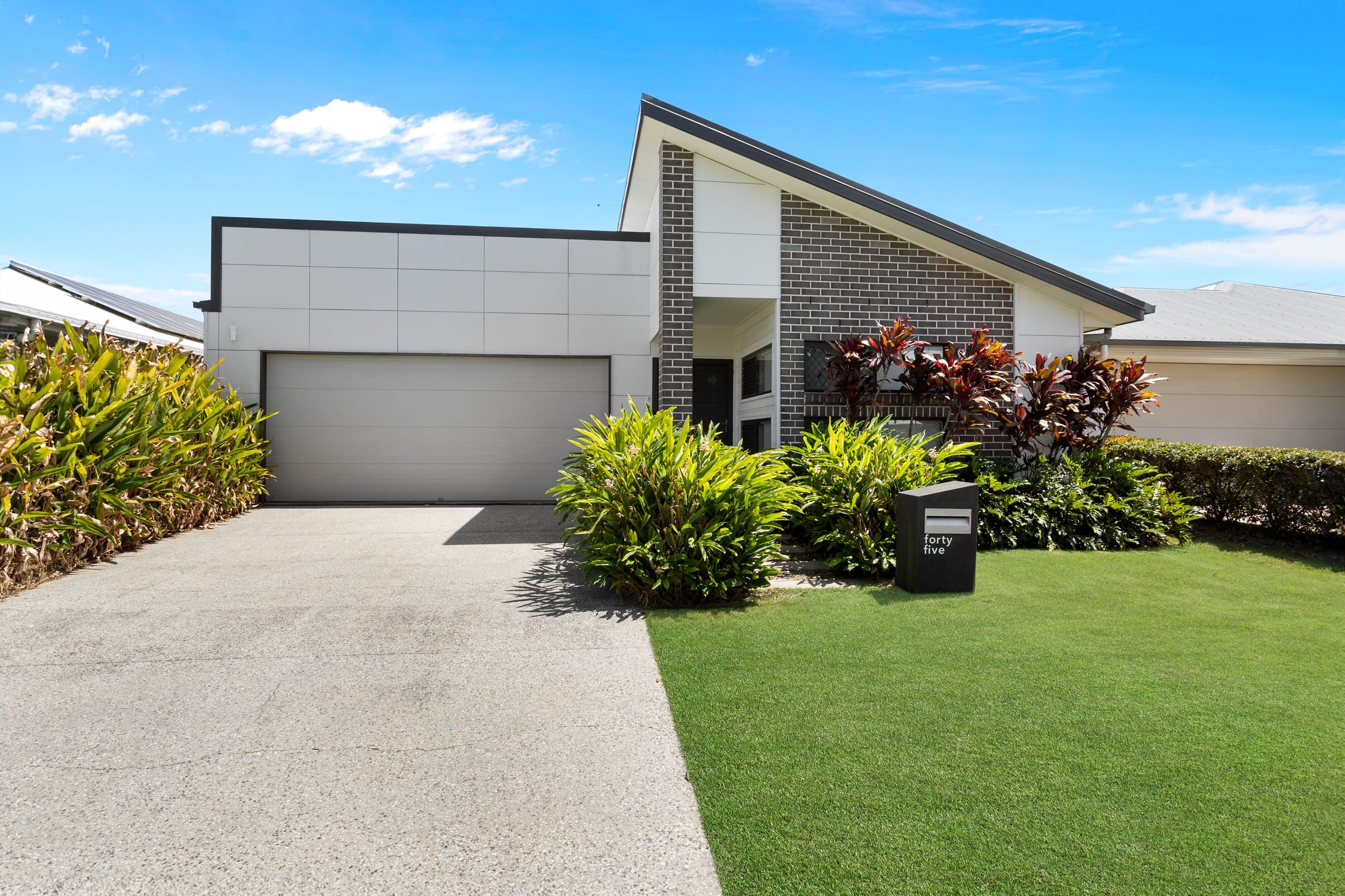 45 Casey Street, Caboolture South QLD 4510, Caboolture South - Thumbnail 2