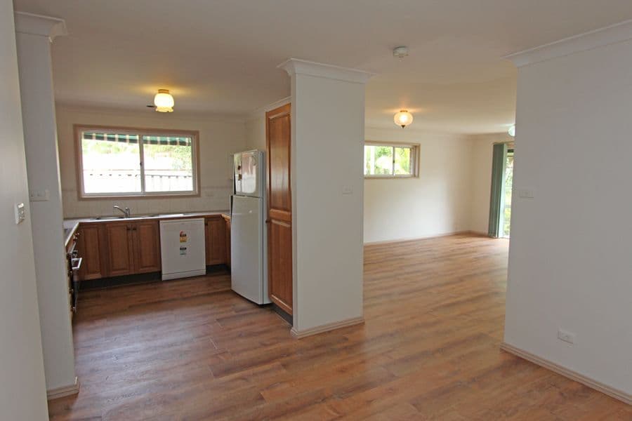 11 Lauren Close, Green Point NSW 2251, Green Point - Thumbnail 3
