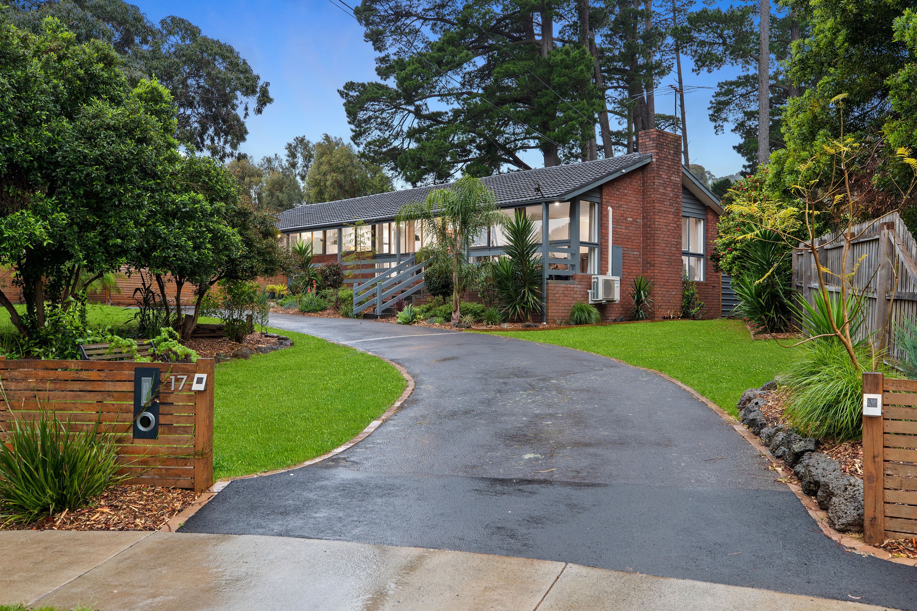 17 Pinevale Court, Boronia VIC 3155, Boronia - Image 1