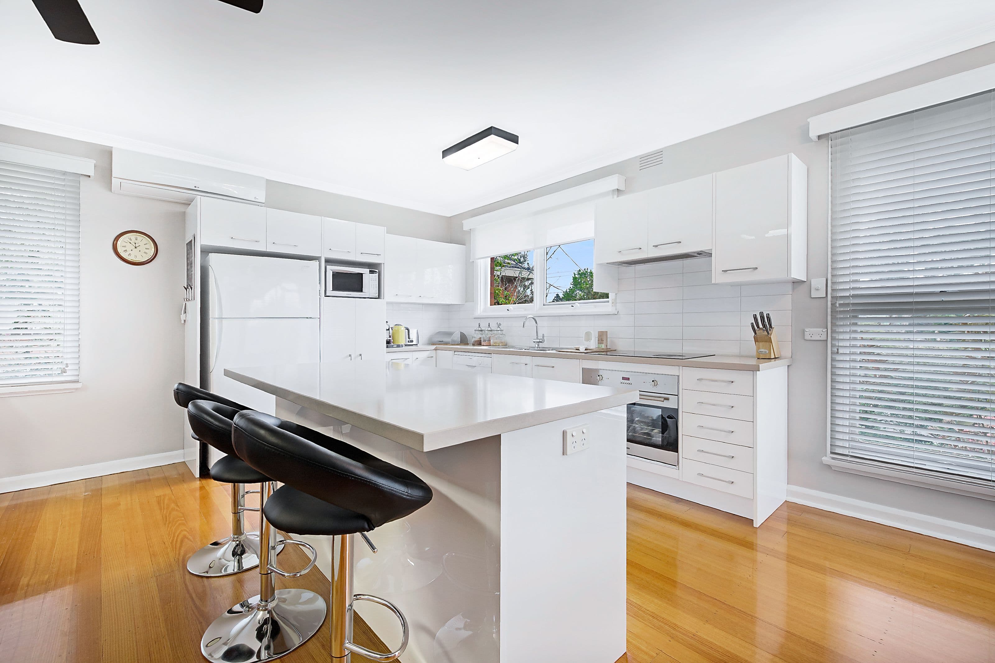 24 Alvie Road, Mount Waverley VIC 3149, Mount Waverley - Thumbnail 4