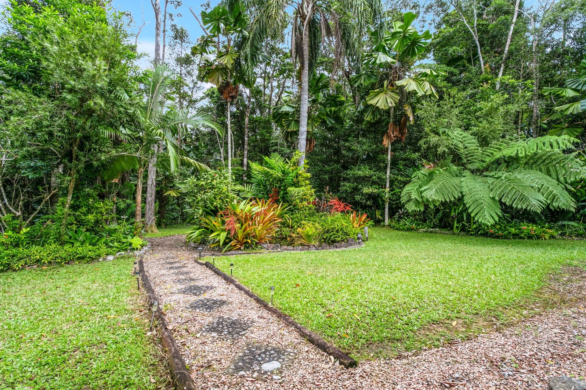 32 Gregory Terrace, Kuranda QLD 4881, Kuranda - Thumbnail 3