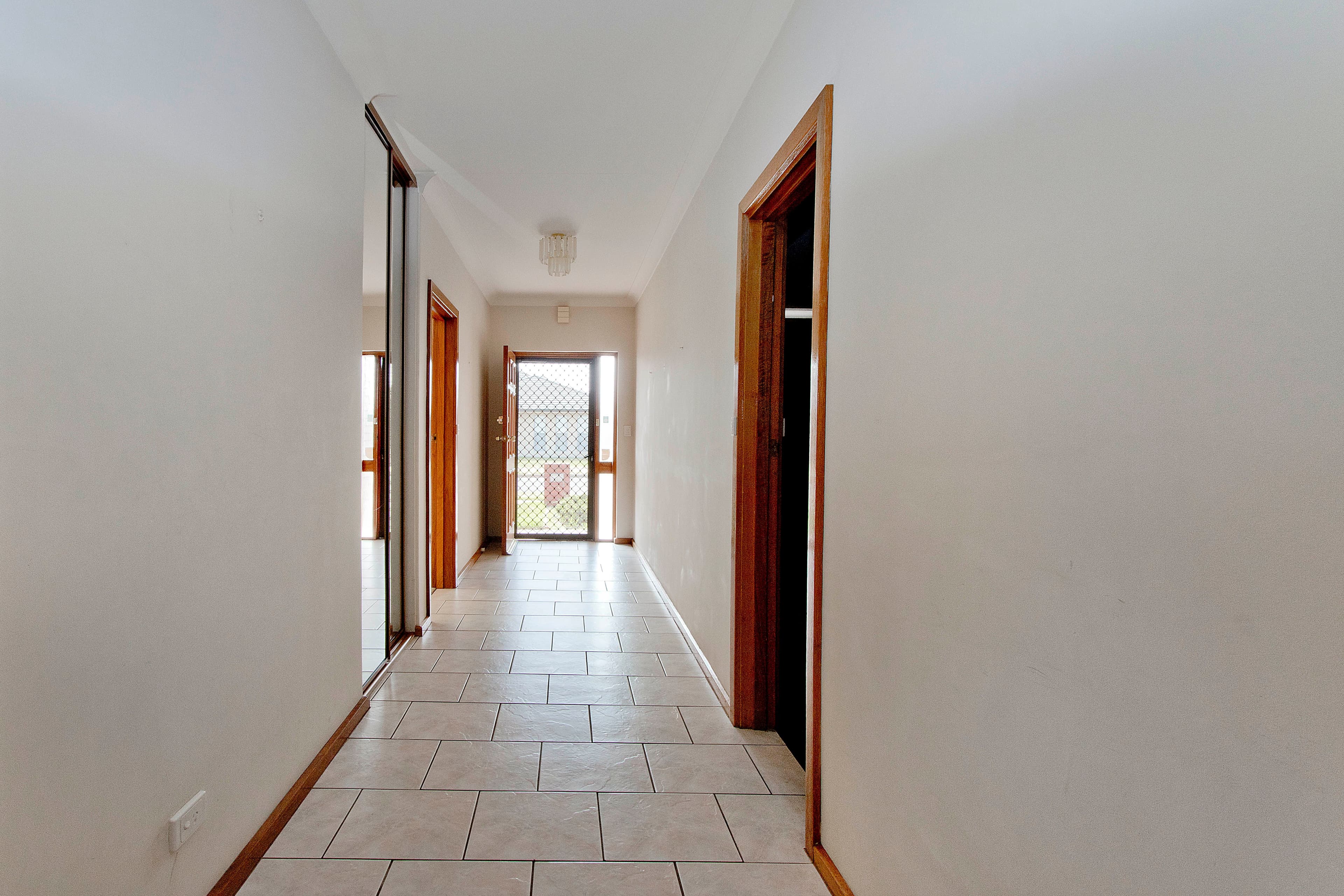 1b Lasscock Avenue, Findon SA 5023, Findon - Thumbnail 5