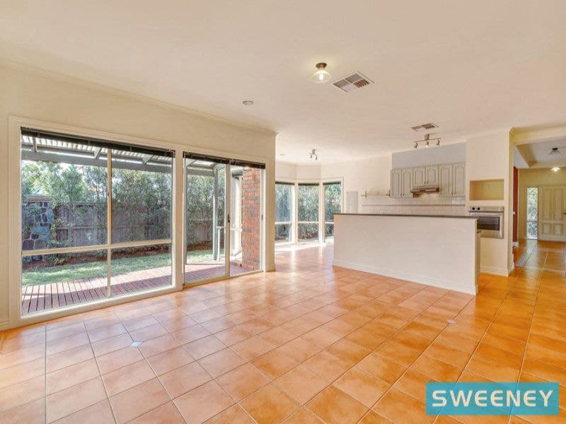 12 Cropley Court, Seabrook - Thumbnail 7
