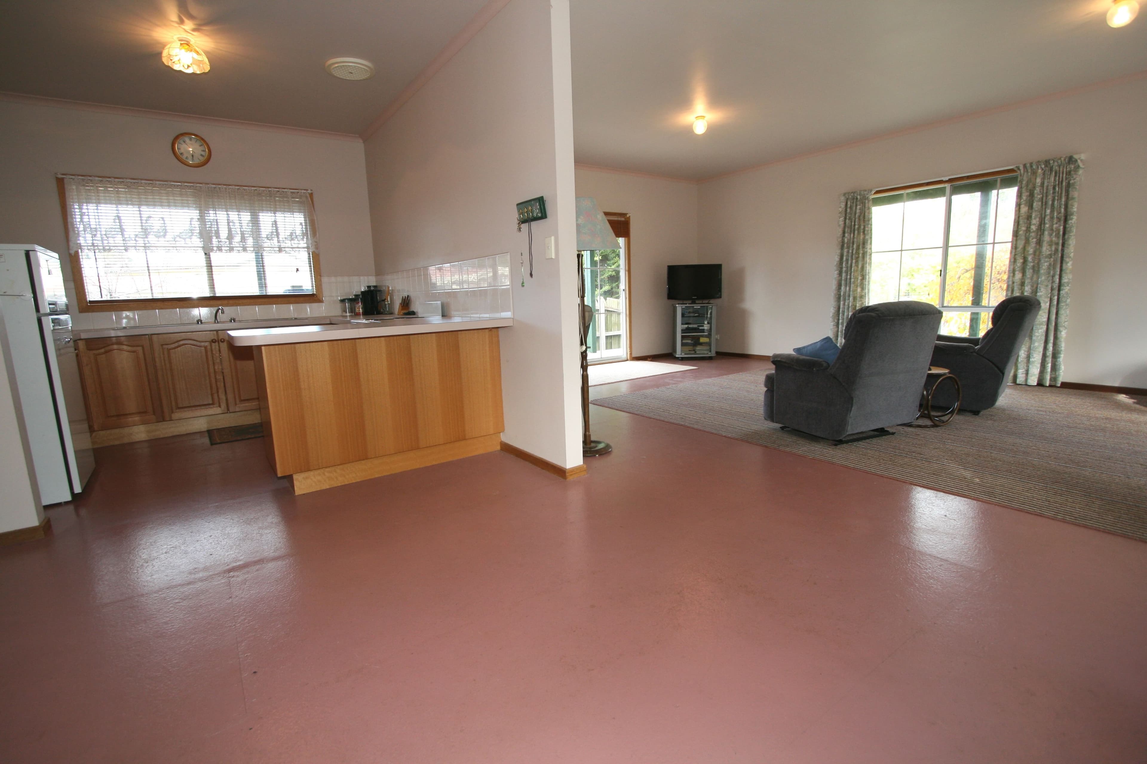 4 Outlook Drive, Cowes VIC 3922, Cowes - Thumbnail 2