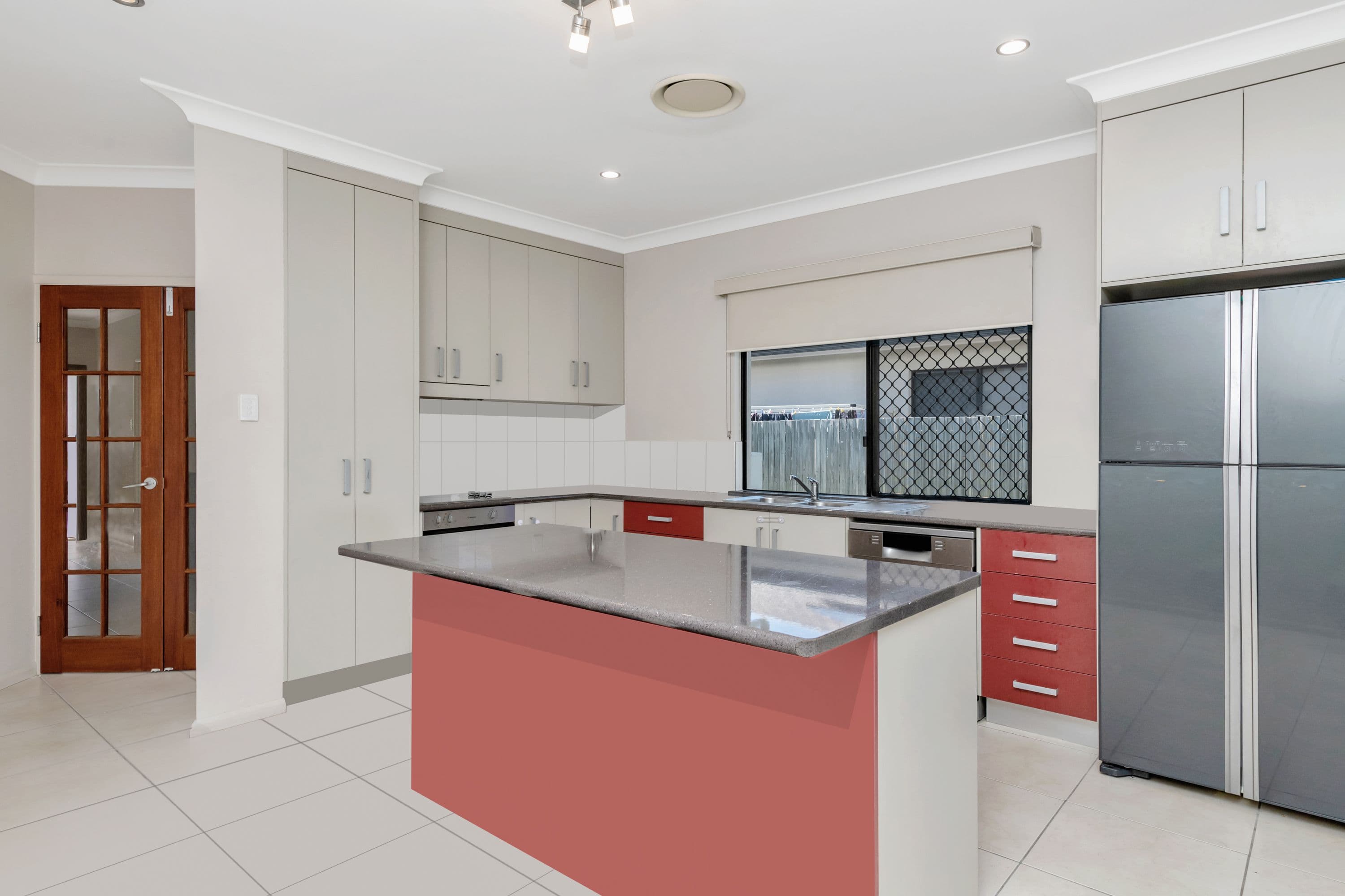 12 Dunlop Street, Kelso QLD 4815, Kelso - Thumbnail 3