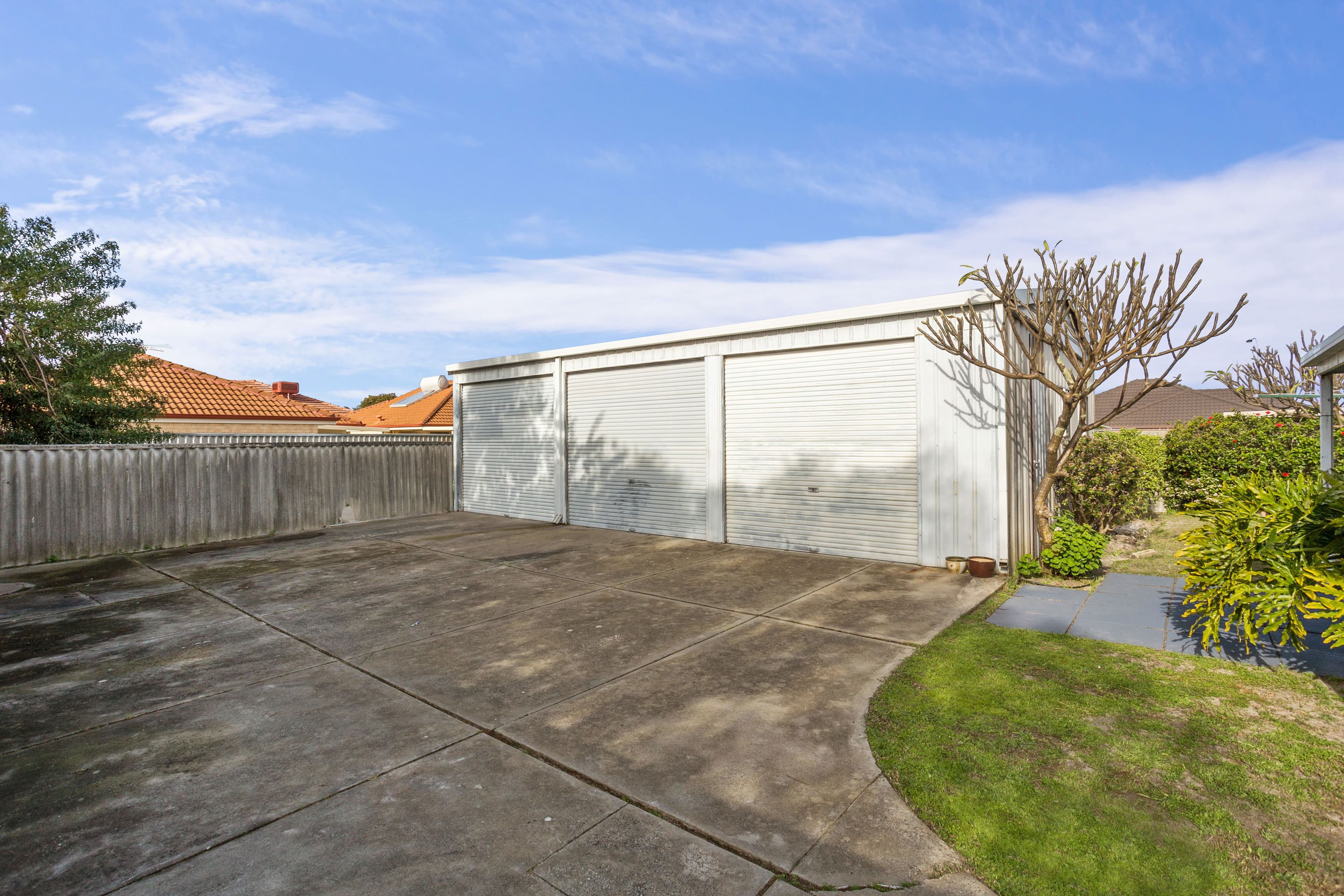 12 Lamb Avenue, Bentley WA 6102, Bentley - Thumbnail 2