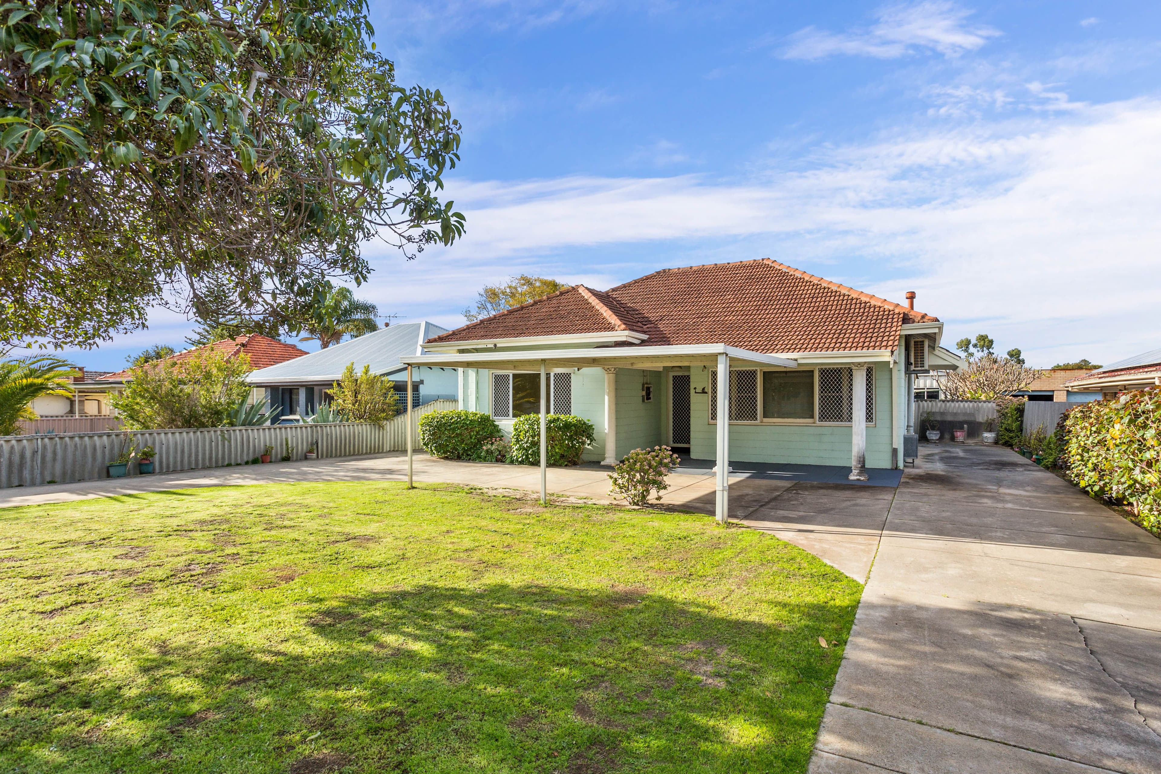 12 Lamb Avenue, Bentley WA 6102, Bentley - Thumbnail 5