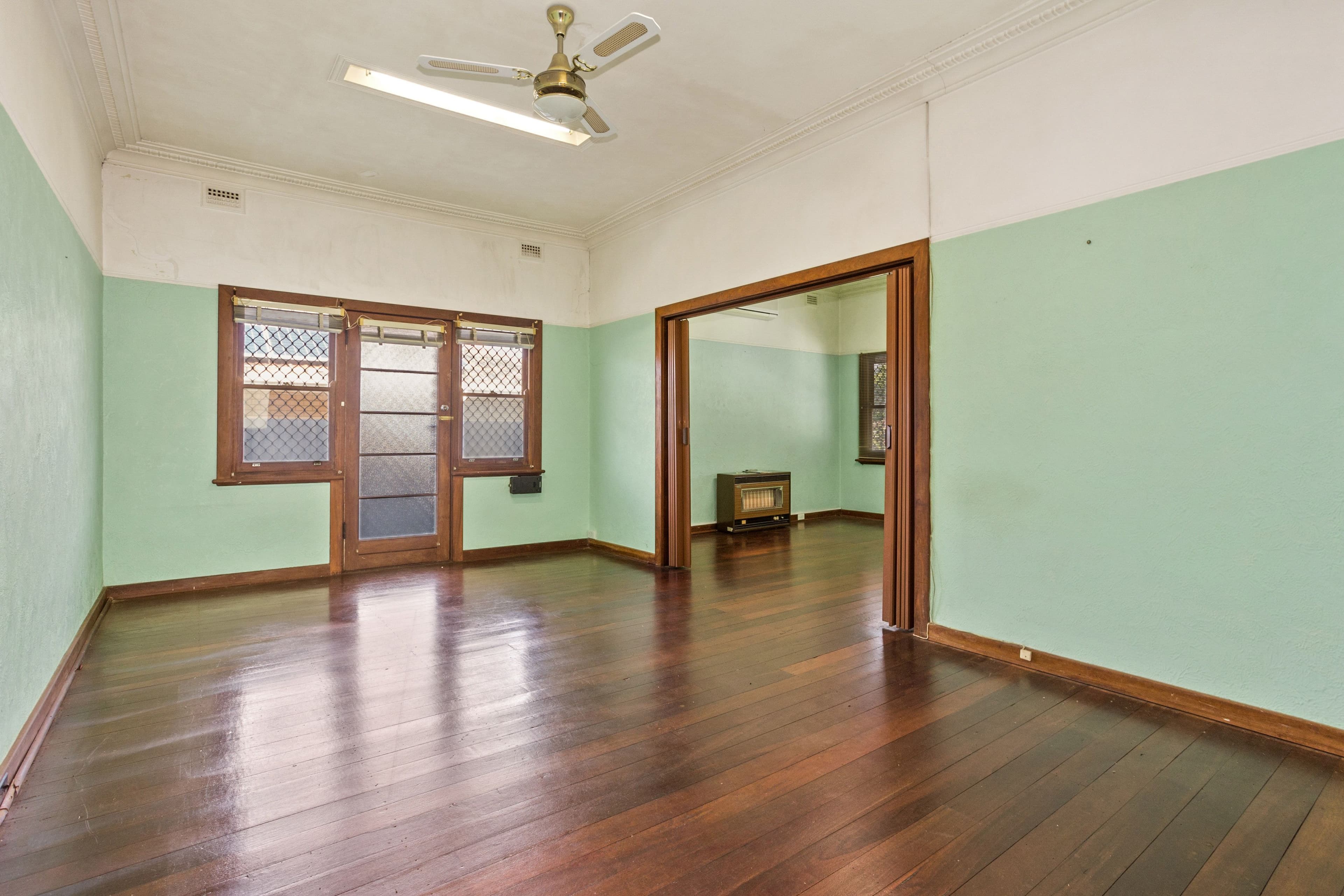 12 Lamb Avenue, Bentley WA 6102, Bentley - Thumbnail 7