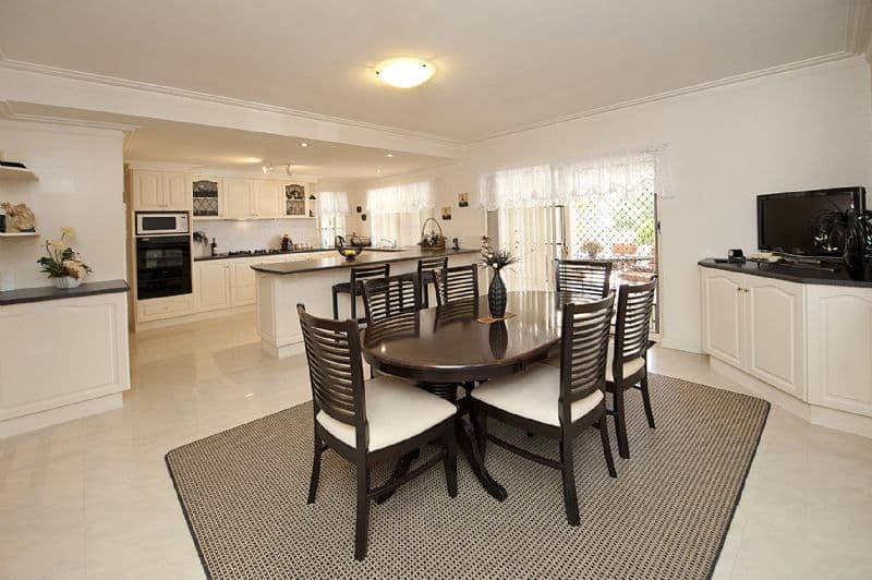 7 Wisley Court, CANNING VALE WA 6155, Canning Vale - Thumbnail 6