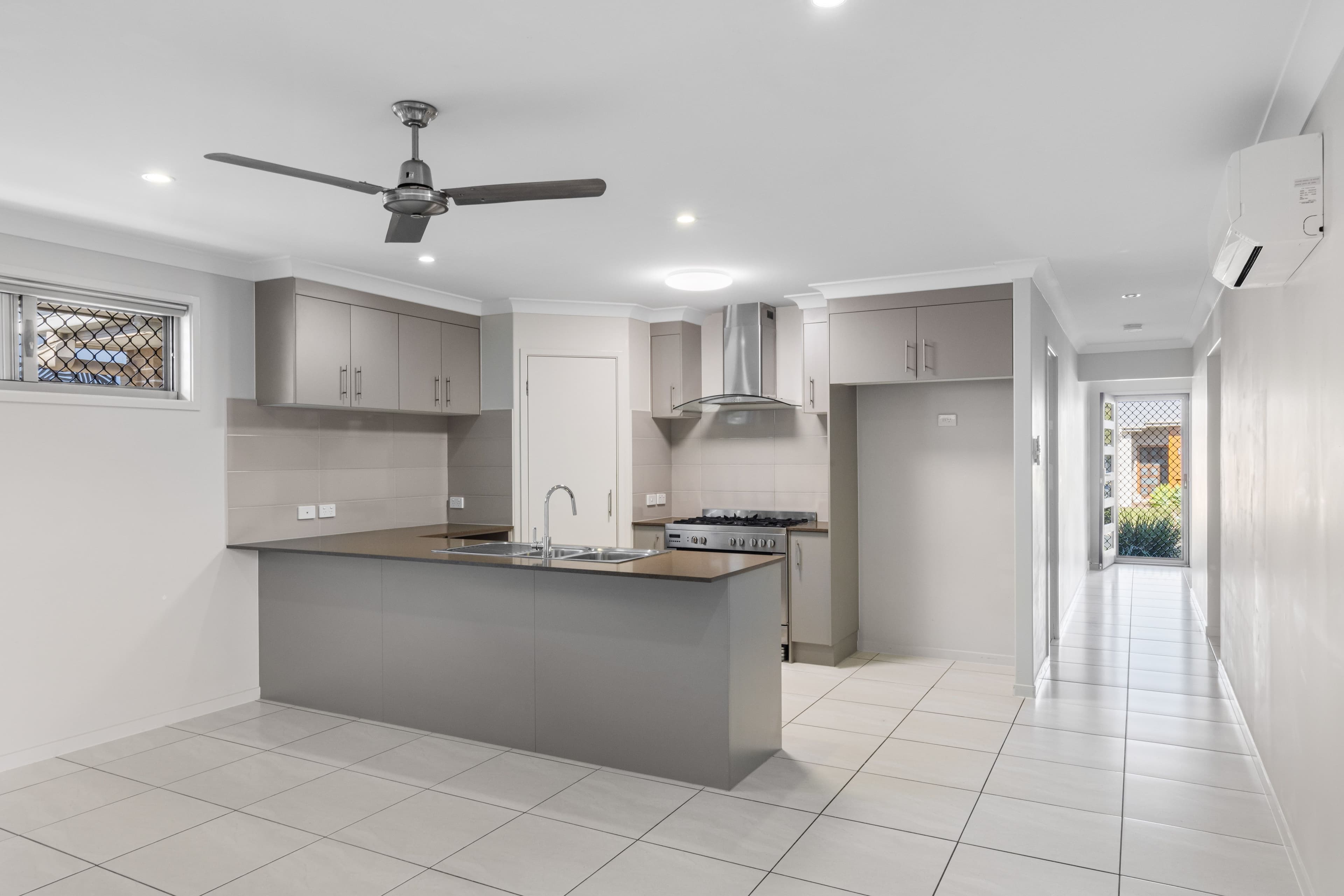 1 Blush Street, Caloundra West QLD 4551, Caloundra West - Thumbnail 3