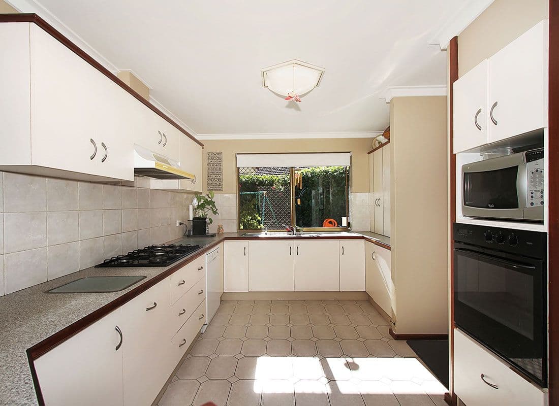 63 Aulberry Parade, LEEMING WA 6149, Leeming - Thumbnail 2