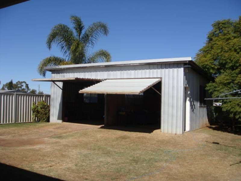 9 Stevenson Street, CHINCHILLA QLD 4413, Chinchilla - Thumbnail 2