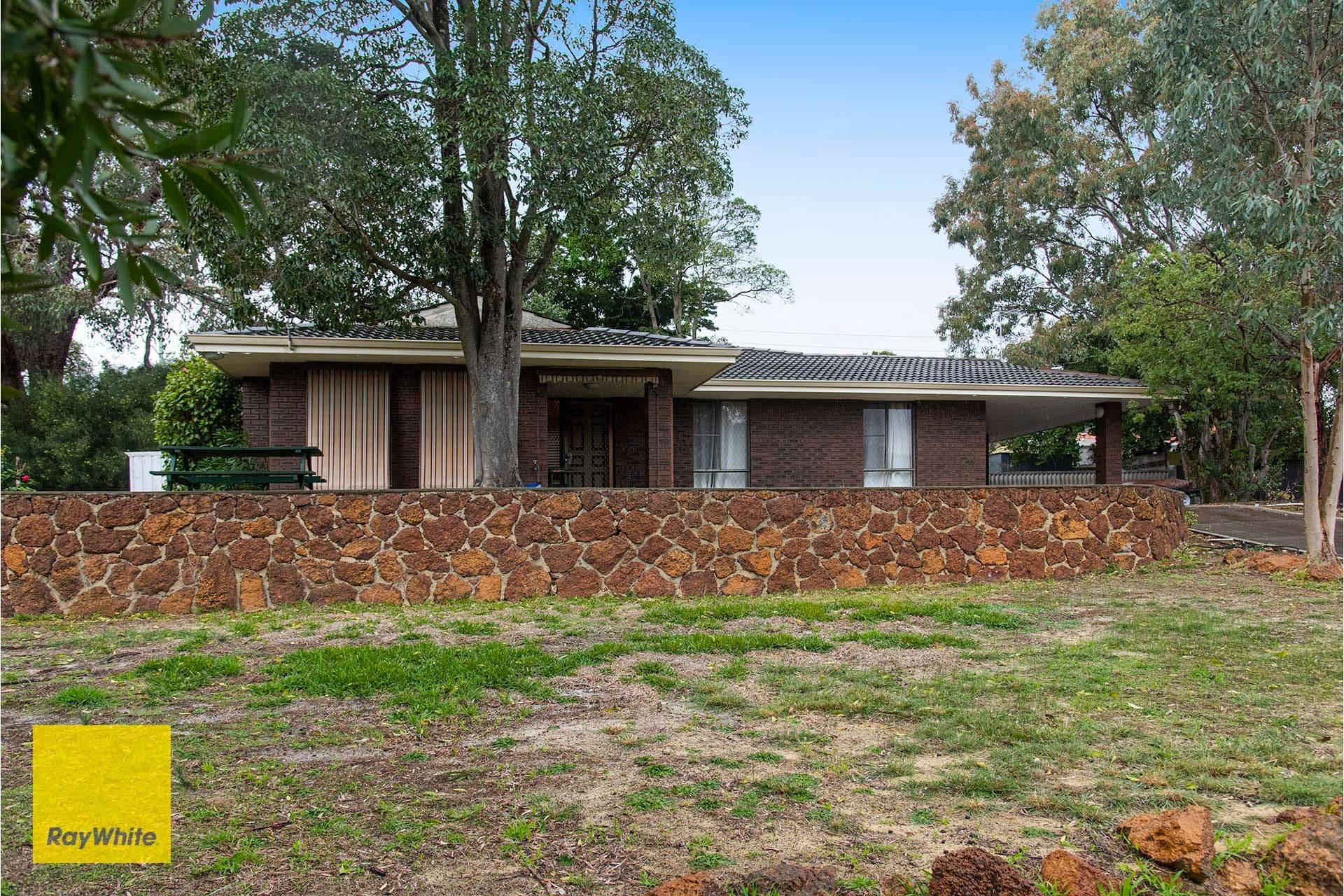 6 Wordsworth Avenue, Gooseberry Hill WA 6076, Gooseberry Hill - Thumbnail 2
