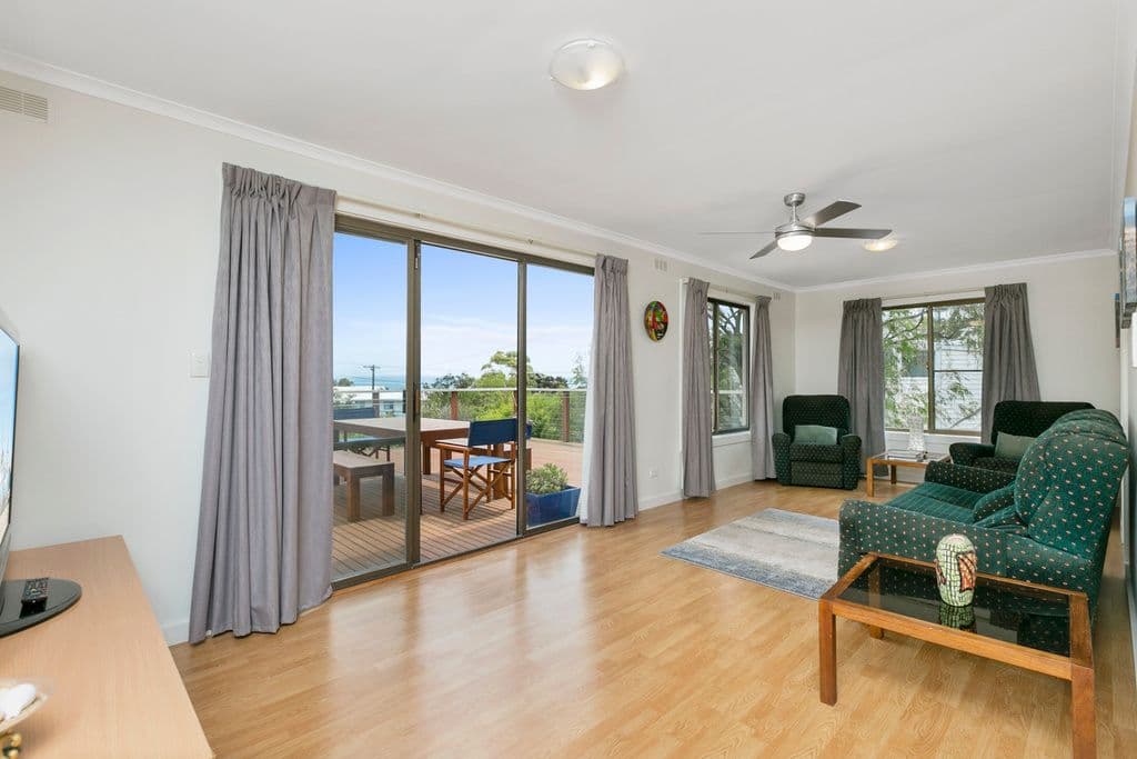 1 Sunseeker Court, Cowes VIC 3922, Cowes - Thumbnail 2