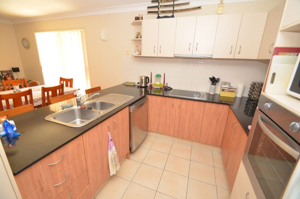 50 Tee Trees Boulevard, Arundel QLD 4214, Arundel - Thumbnail 3