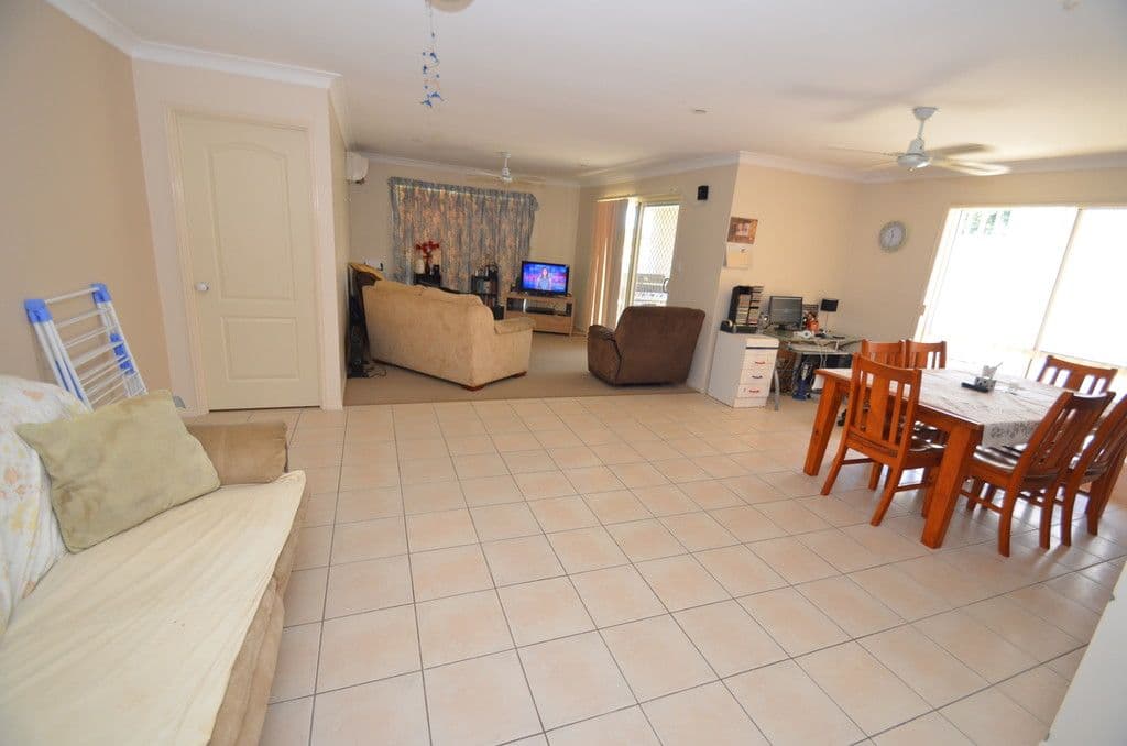 50 Tee Trees Boulevard, Arundel QLD 4214, Arundel - Thumbnail 4